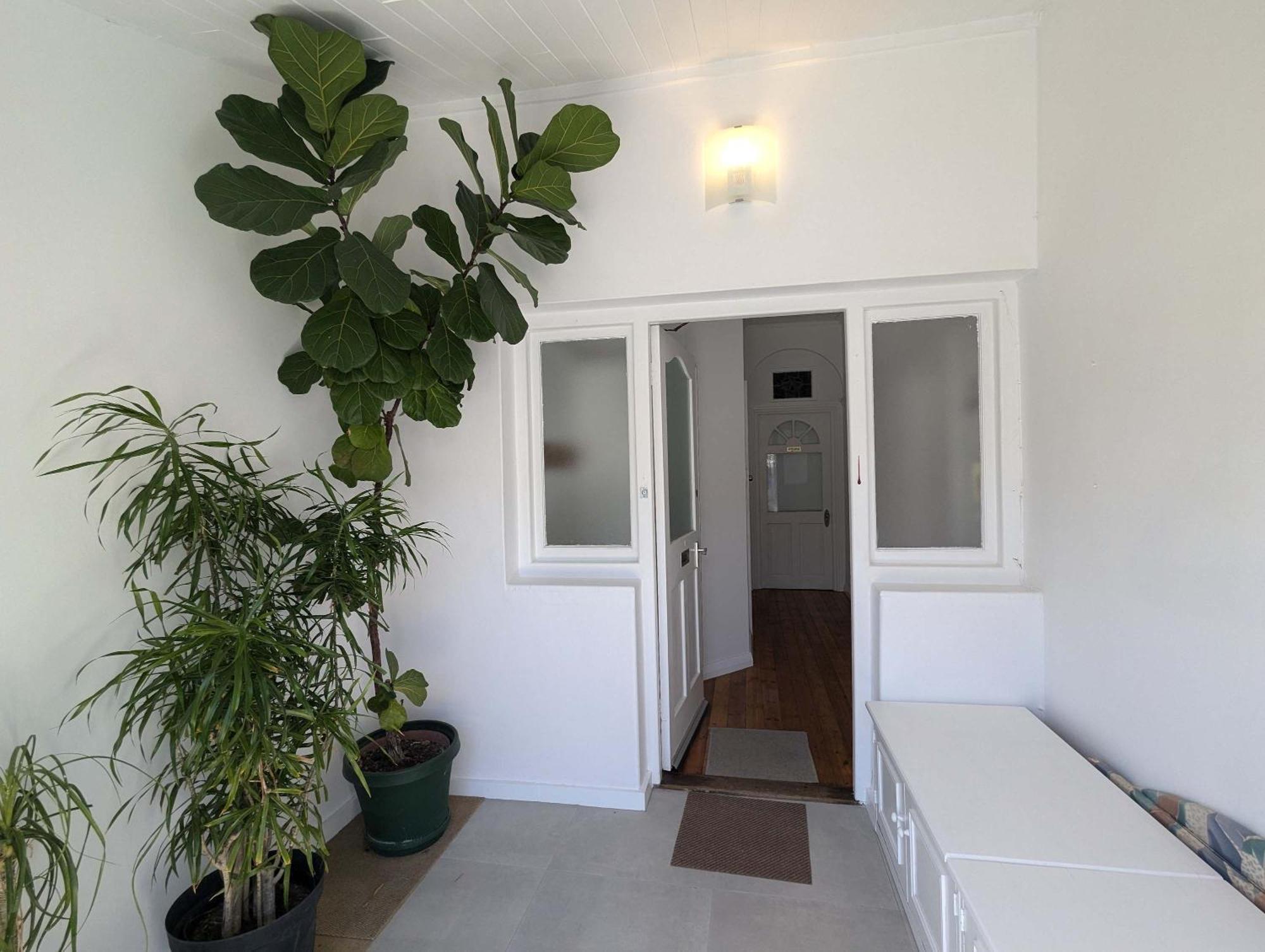 Charming 1bedroom In Tranquil Tamboerskloof Apartment Cape Town